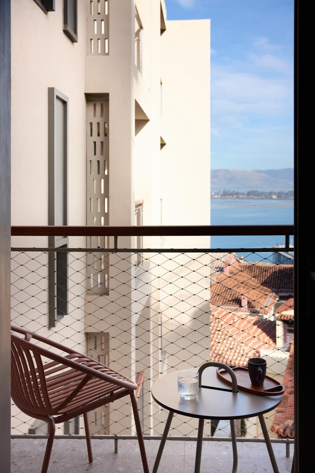 Naus Hotel Nafplion Exteriör bild